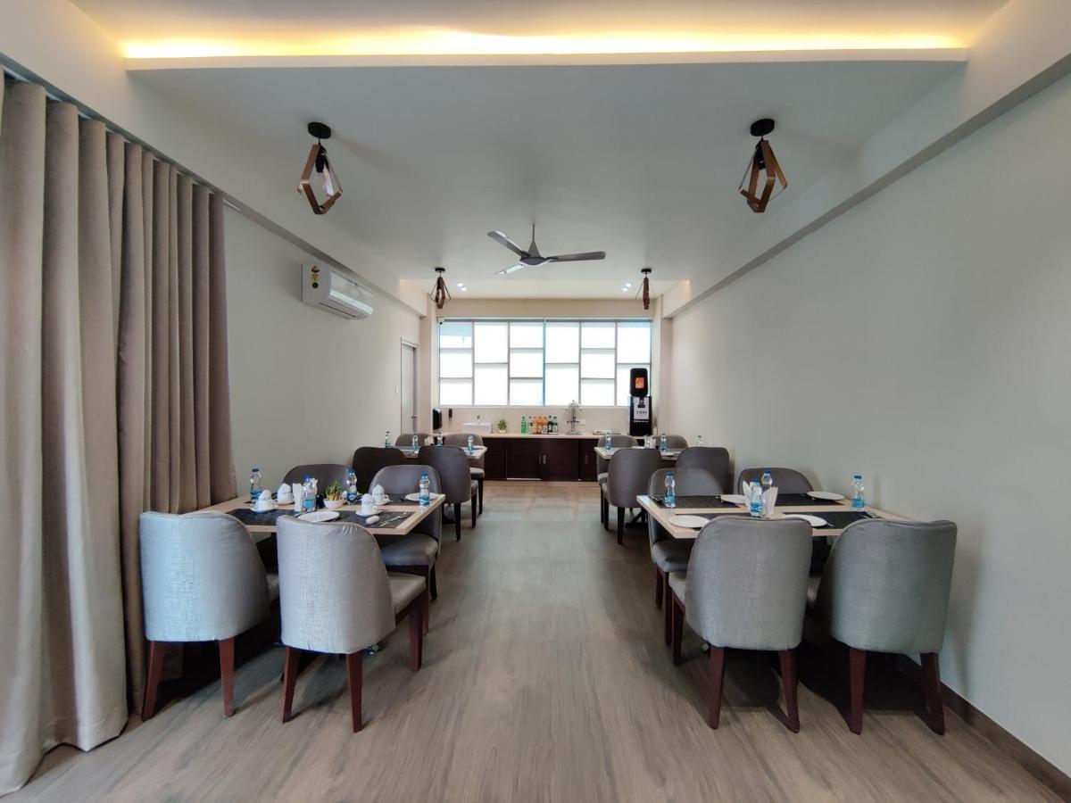Park Iris Hotels, Bharathi Nagar Vijayawāda Exteriér fotografie